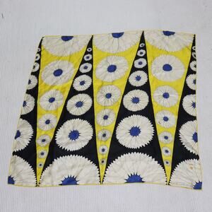 Vintage Echo “Marguerite” Floral Scarf 26” Square Yellow Black White Retro